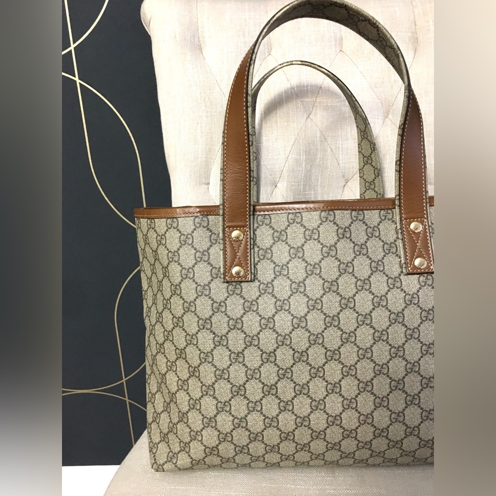 Gucci authentic brown monogram coated canvas tote bag - Picture 3 of 16